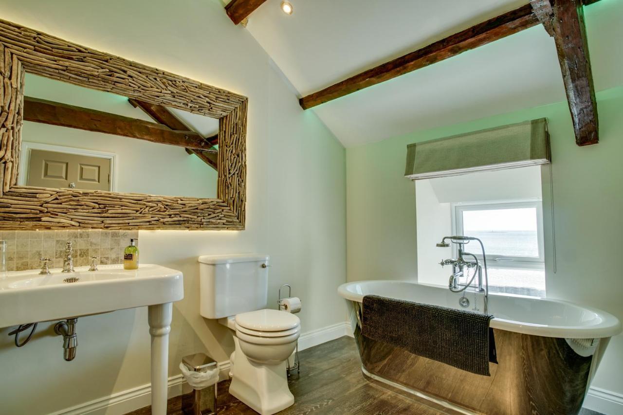 Shore Hotel Port Saint Mary Luaran gambar